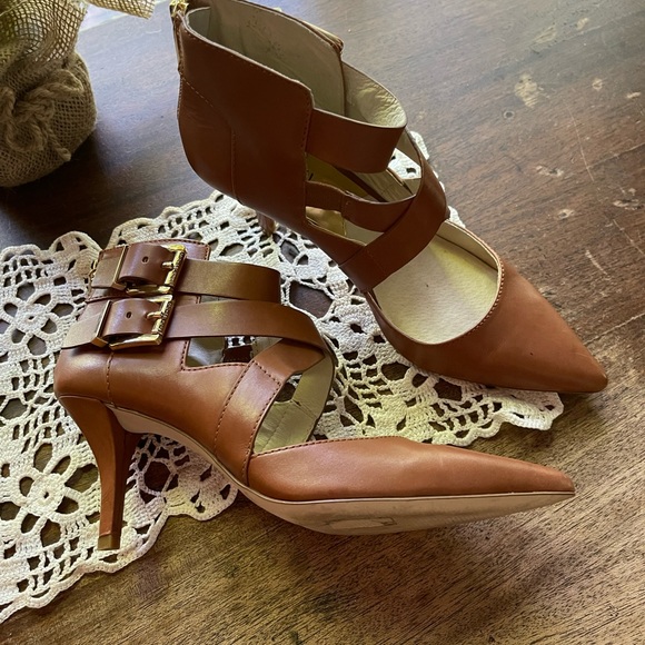 MICHAEL Michael Kors brown shoes, like new . Perfect condition size 8 - Picture 4 of 15